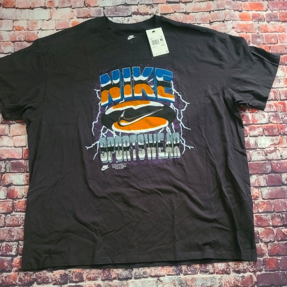 Nike retro shirt